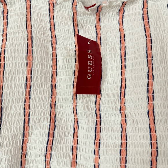 Guess Top - Picture 2 of 2